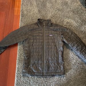 Patagonia nano puff jacket